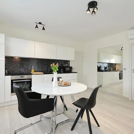 Luxury No 2 - Mit Terrasse Apartment *