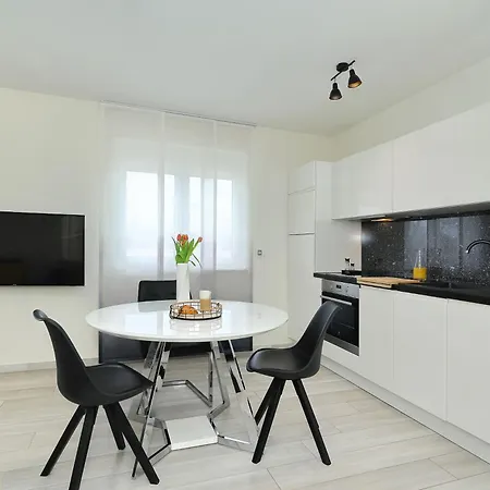Luxury No 2 - Mit Terrasse Apartment Zadar